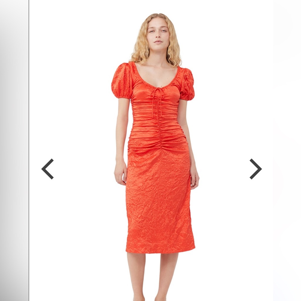 RED CRINKLED SATIN MIDI DRESS